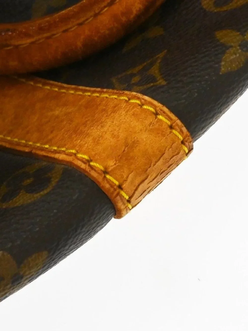 Louis Vuitton Monogram Keepall 45 Duffle Bag - Picture 13 of 15
